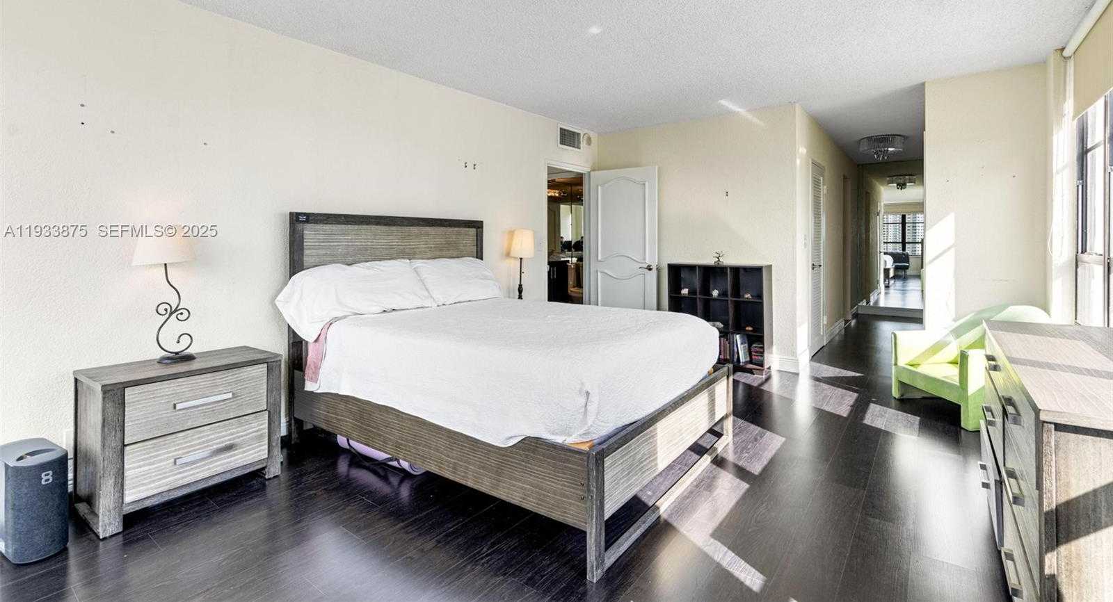 Small Image of 500 THREE ISLANDS BLVD #1112, Hallandale Beach Number 12