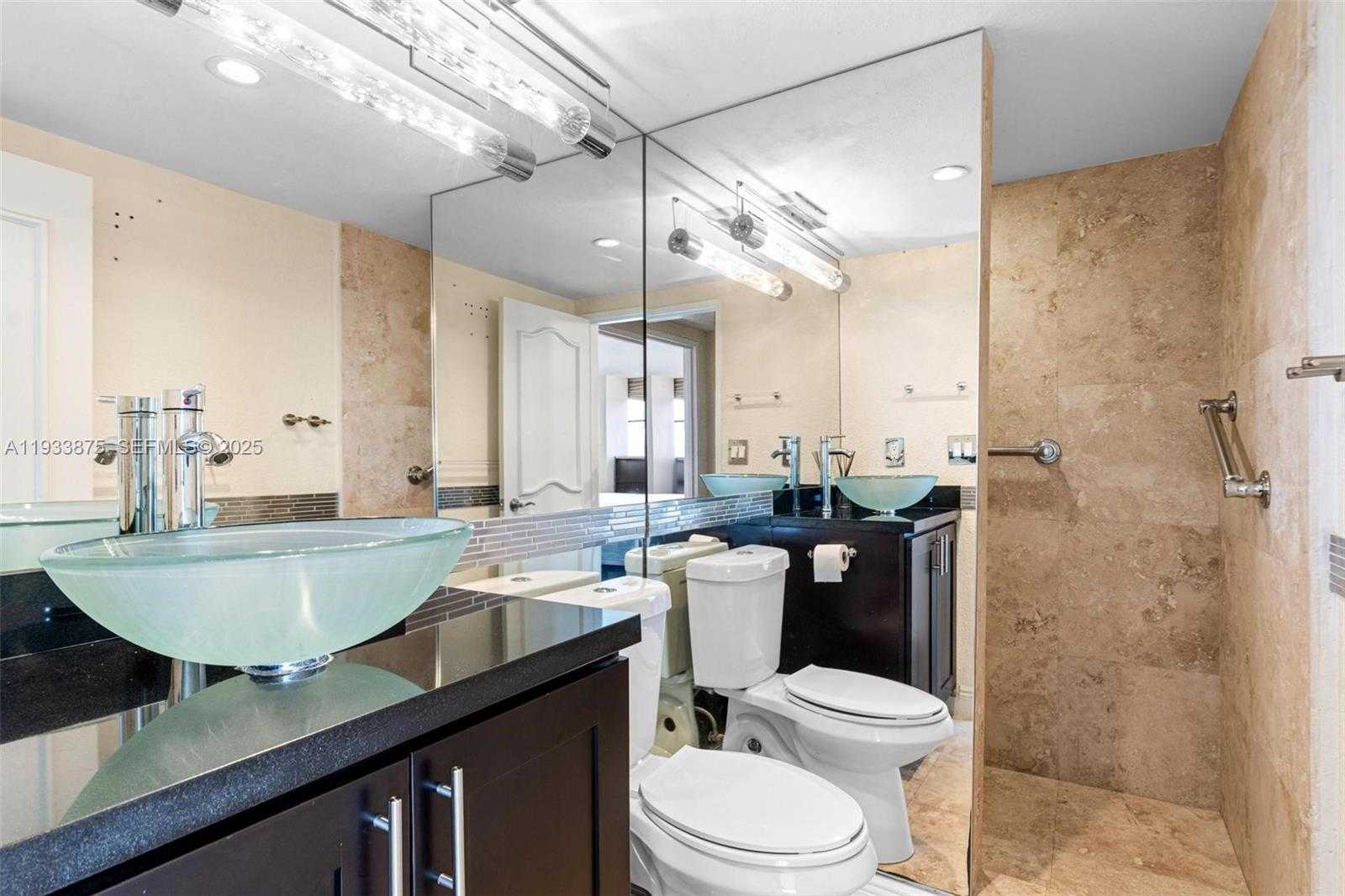 Small Image of 500 THREE ISLANDS BLVD #1112, Hallandale Beach Number 19