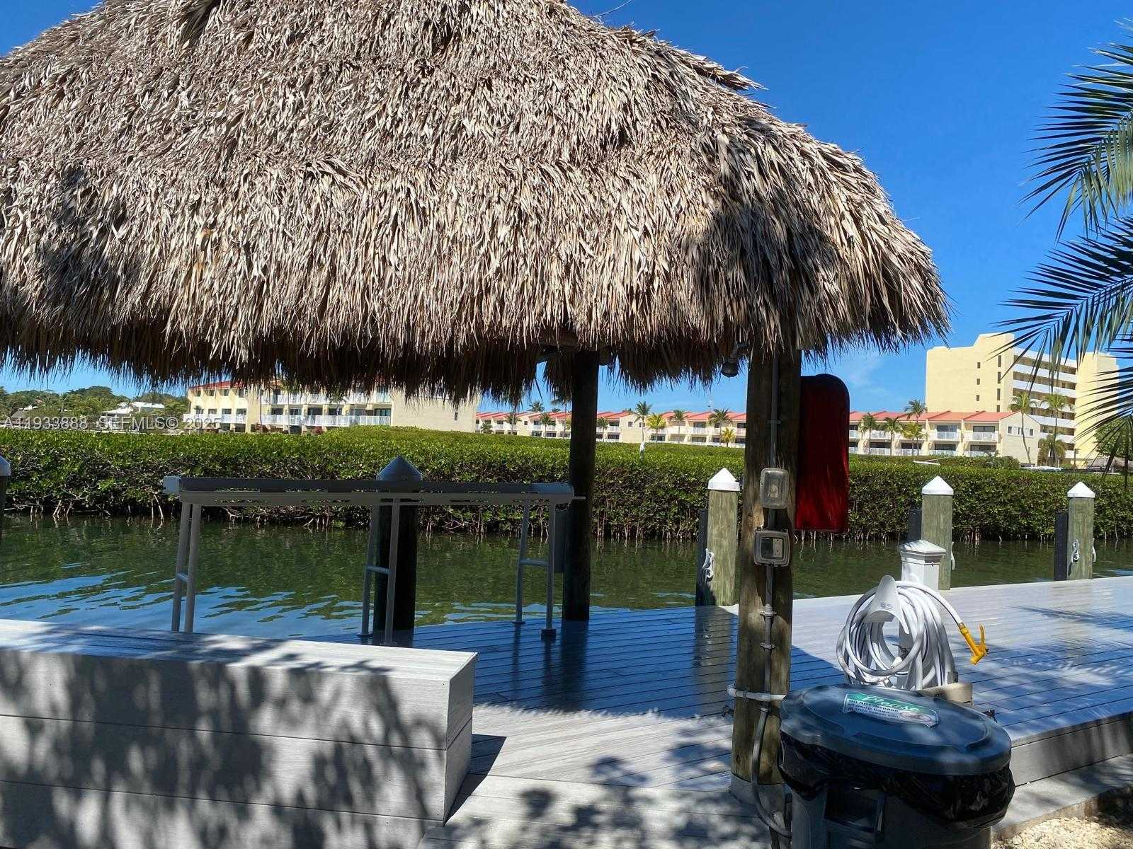 Small Image of 88500 OVERSEAS HWY #301, Tavernier Number 19