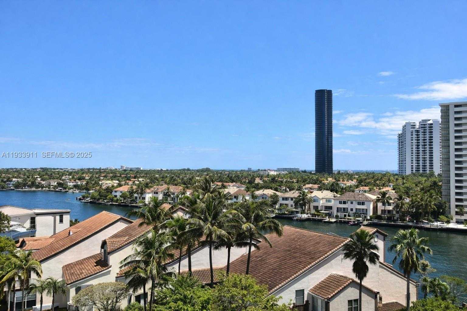 Small Image of 19355 TURNBERRY WAY #5B, Aventura Number 11