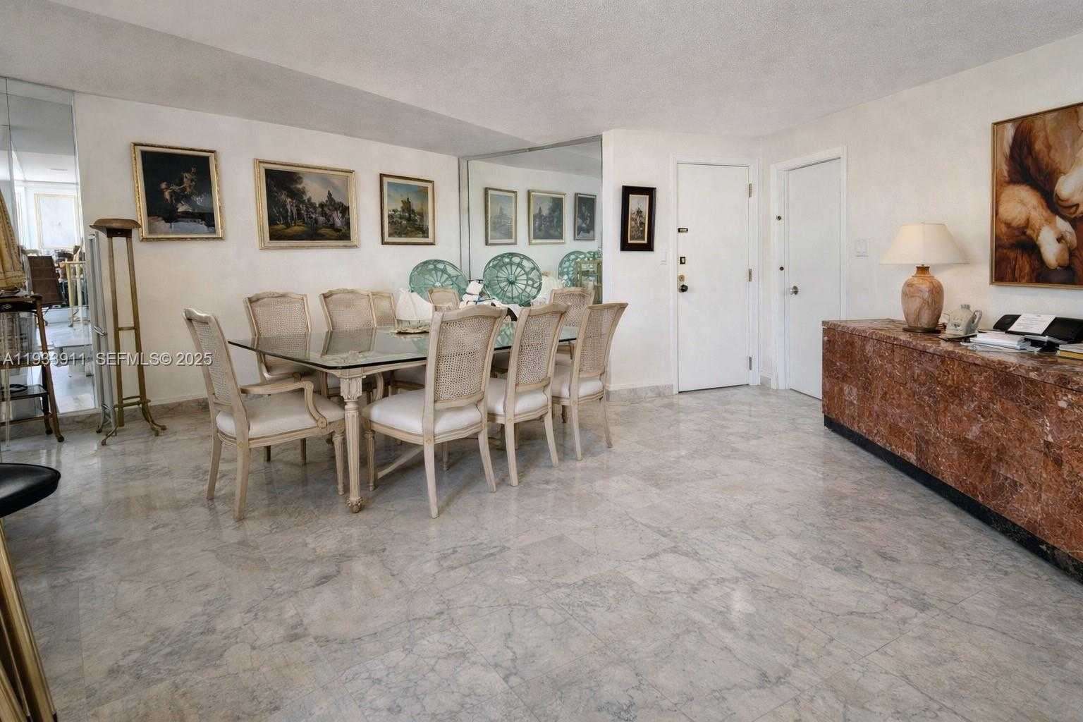 Small Image of 19355 TURNBERRY WAY #5B, Aventura Number 7