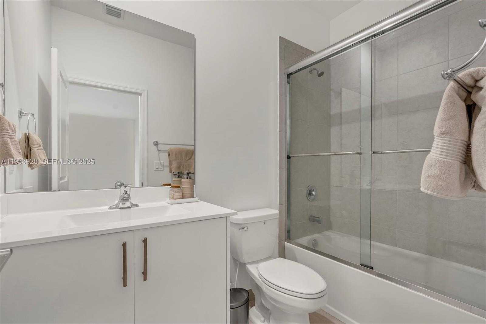 Small Image of 11851 NORTH WEST 46TH ST, Coral Springs Number 29