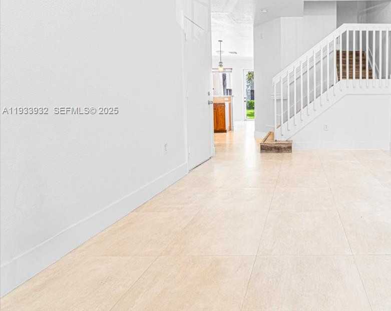 Small Image of 21007 NORTH WEST 14 PL #351, Miami Gardens Number 10