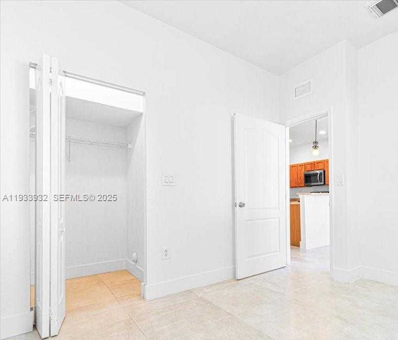 Small Image of 21007 NORTH WEST 14 PL #351, Miami Gardens Number 17