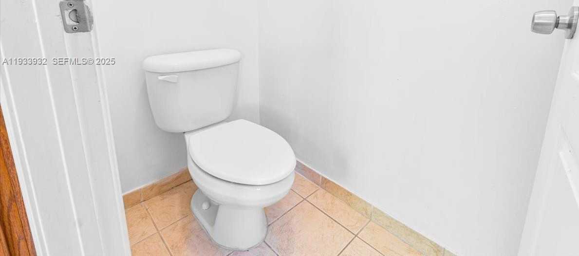 Small Image of 21007 NORTH WEST 14 PL #351, Miami Gardens Number 24