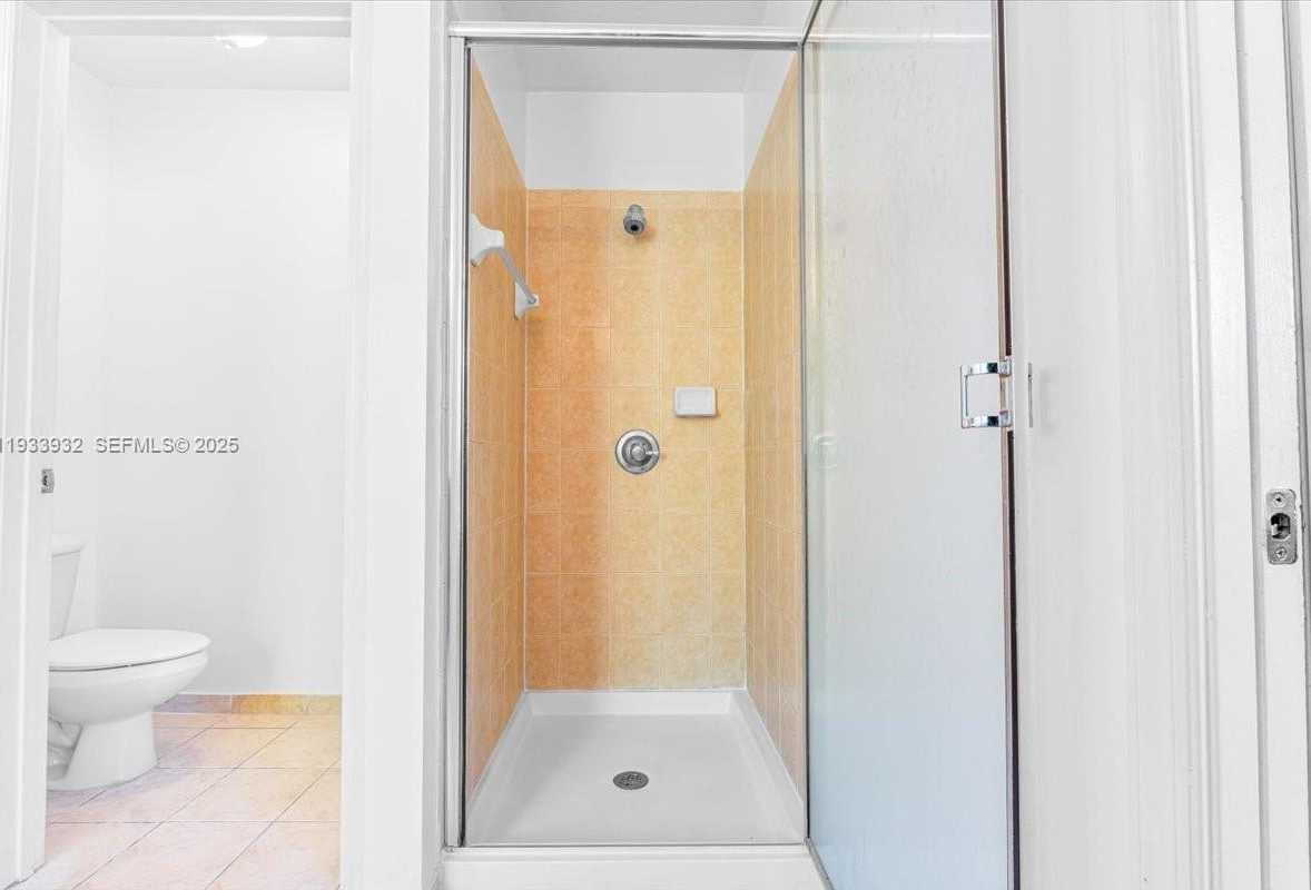 Small Image of 21007 NORTH WEST 14 PL #351, Miami Gardens Number 25