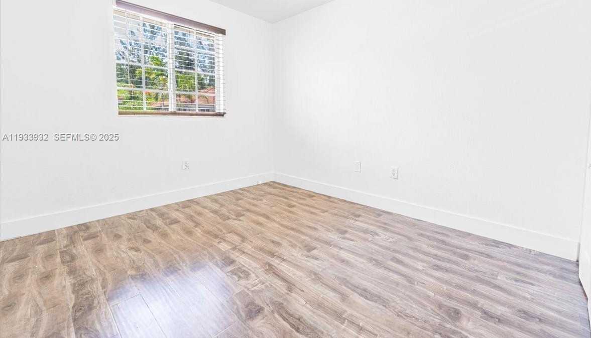 Small Image of 21007 NORTH WEST 14 PL #351, Miami Gardens Number 29