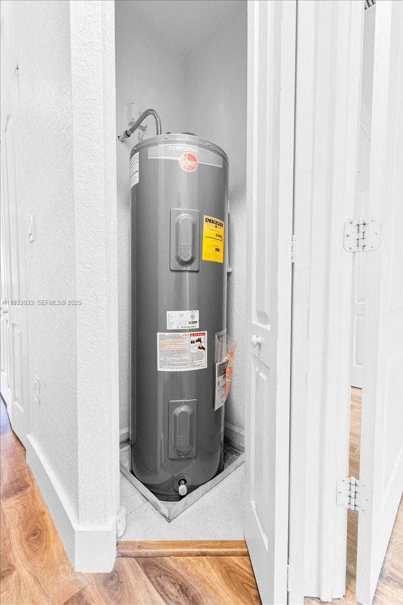 Small Image of 21007 NORTH WEST 14 PL #351, Miami Gardens Number 35