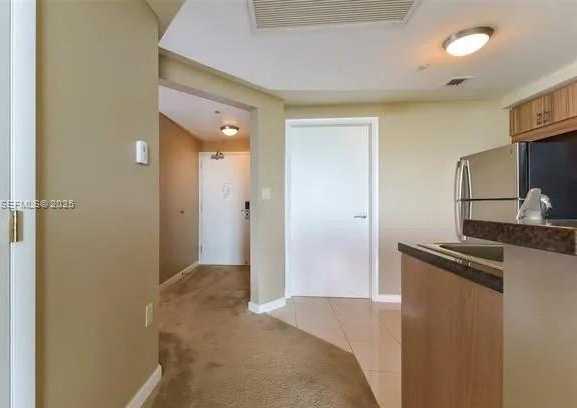 Small Image of 2889 MCFARLANE RD #1906, Miami Number 5