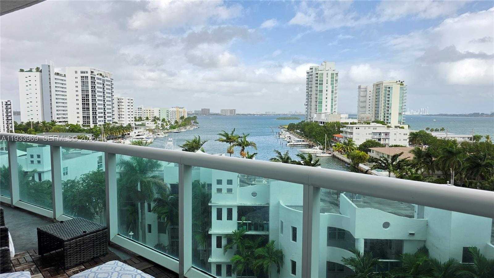 Small Image of 7900 HARBOR ISLAND DR #703, North Bay Village Number 19