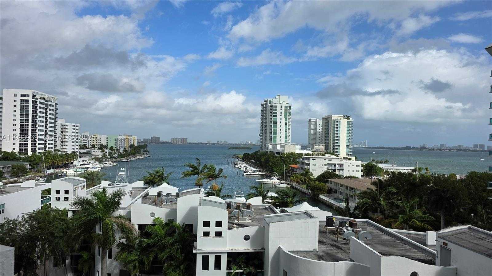 Small Image of 7900 HARBOR ISLAND DR #703, North Bay Village Number 20