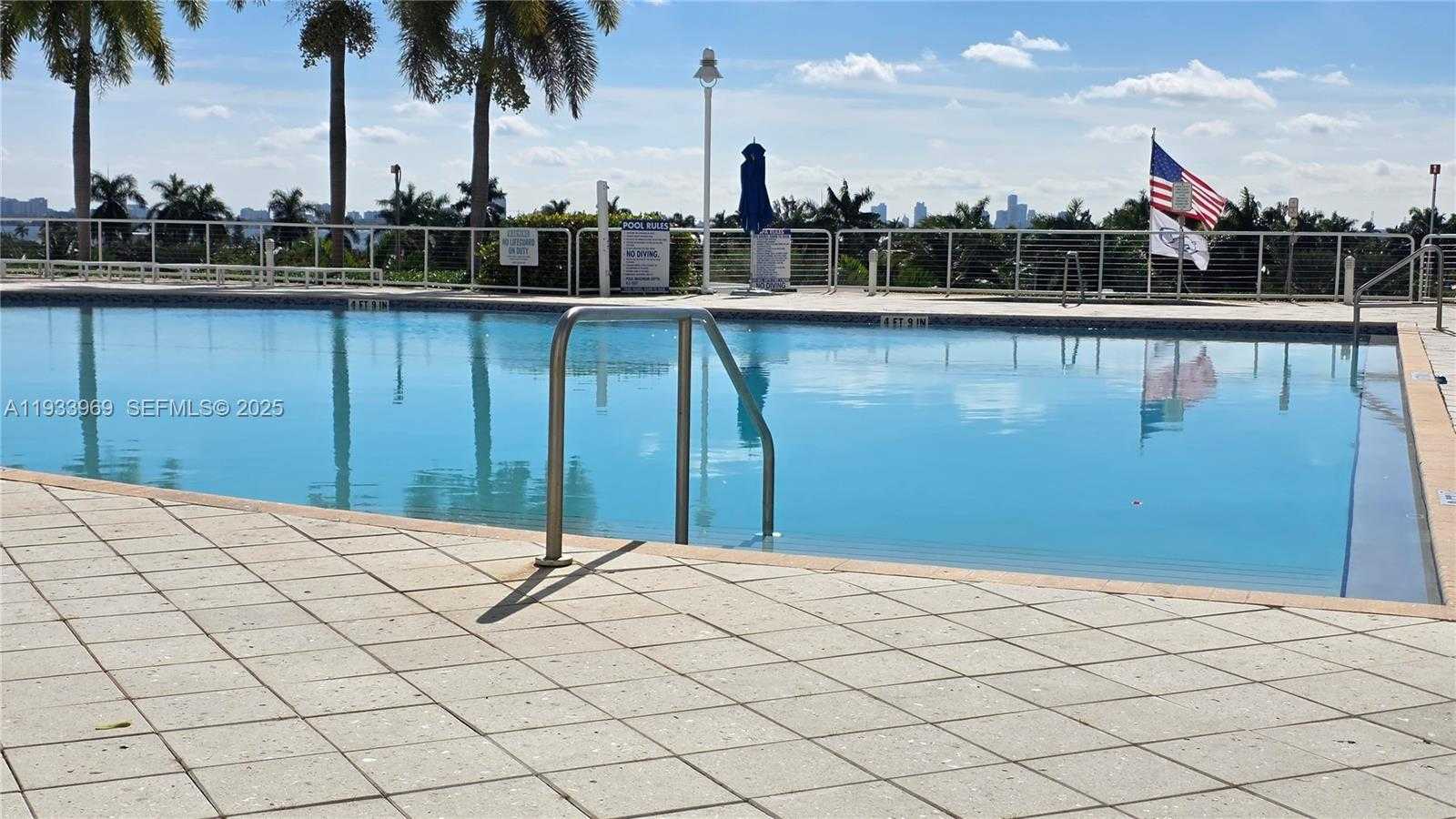 Small Image of 7900 HARBOR ISLAND DR #703, North Bay Village Number 30