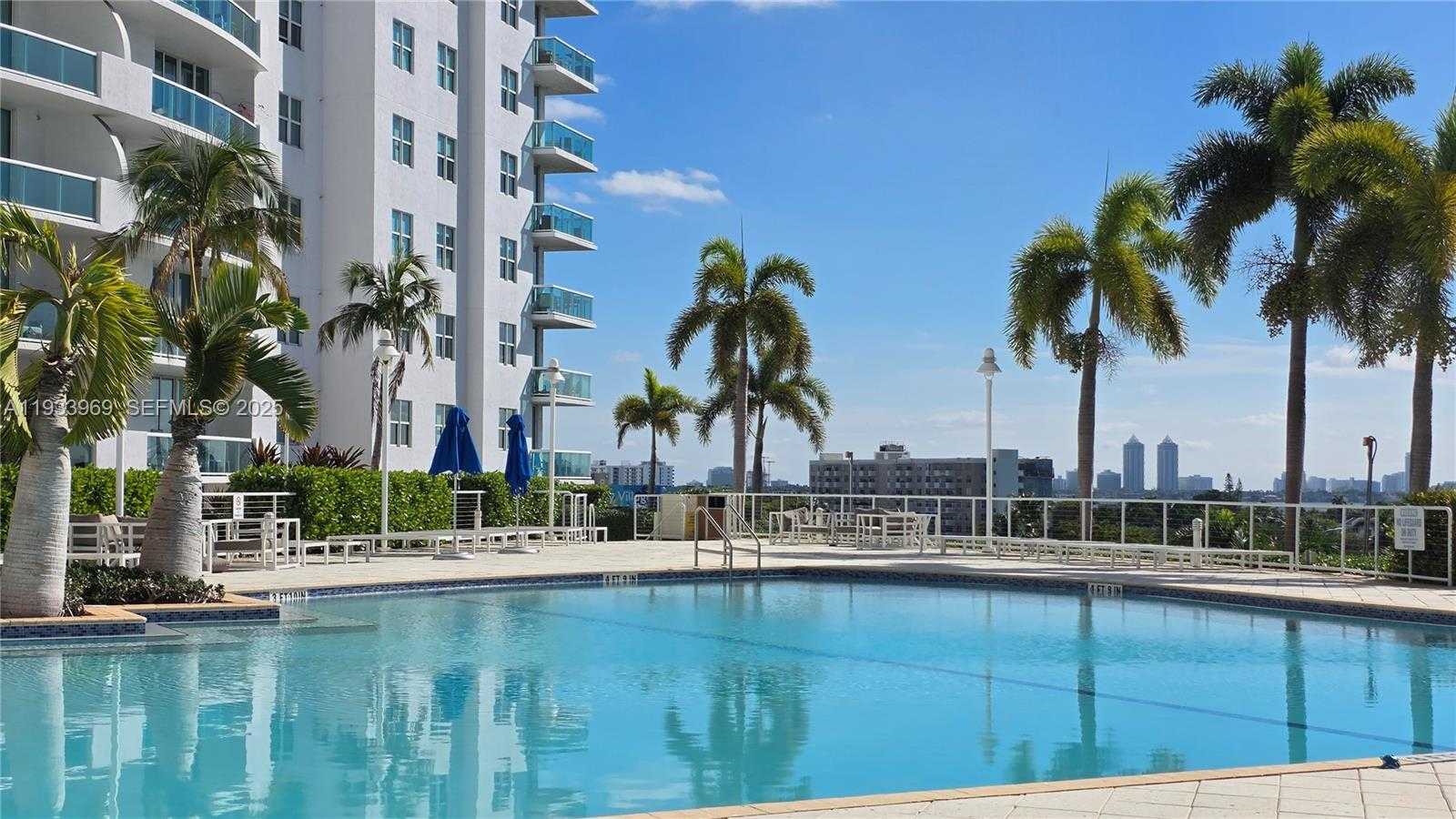 Small Image of 7900 HARBOR ISLAND DR #703, North Bay Village Number 31