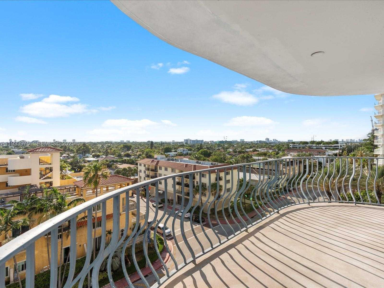 Small Image of 8877 COLLINS AVE #704, Surfside Number 31