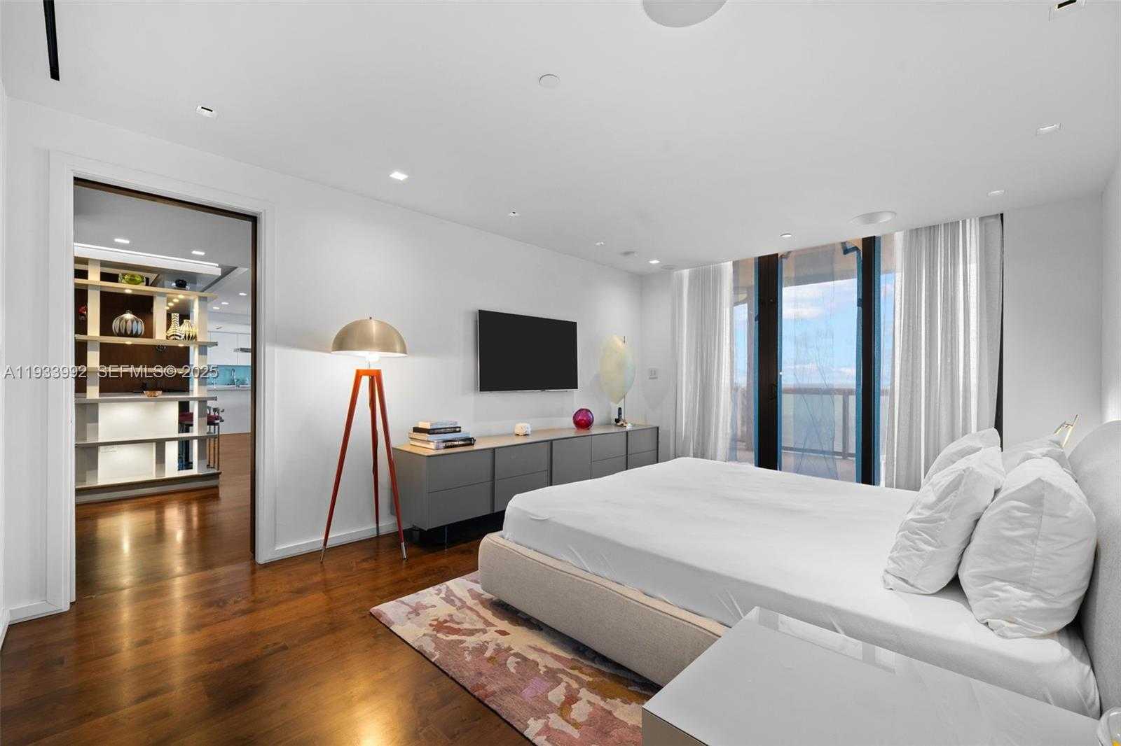 Small Image of 9999 COLLINS AVE #12E, Bal Harbour Number 11