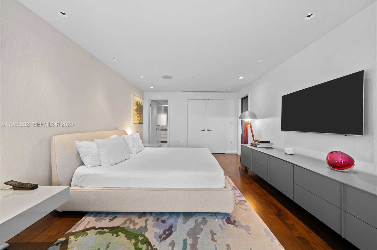 Small Image of 9999 COLLINS AVE #12E, Bal Harbour Number 14