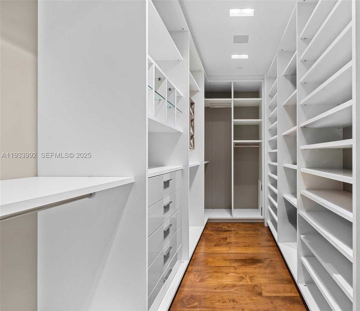 Small Image of 9999 COLLINS AVE #12E, Bal Harbour Number 25