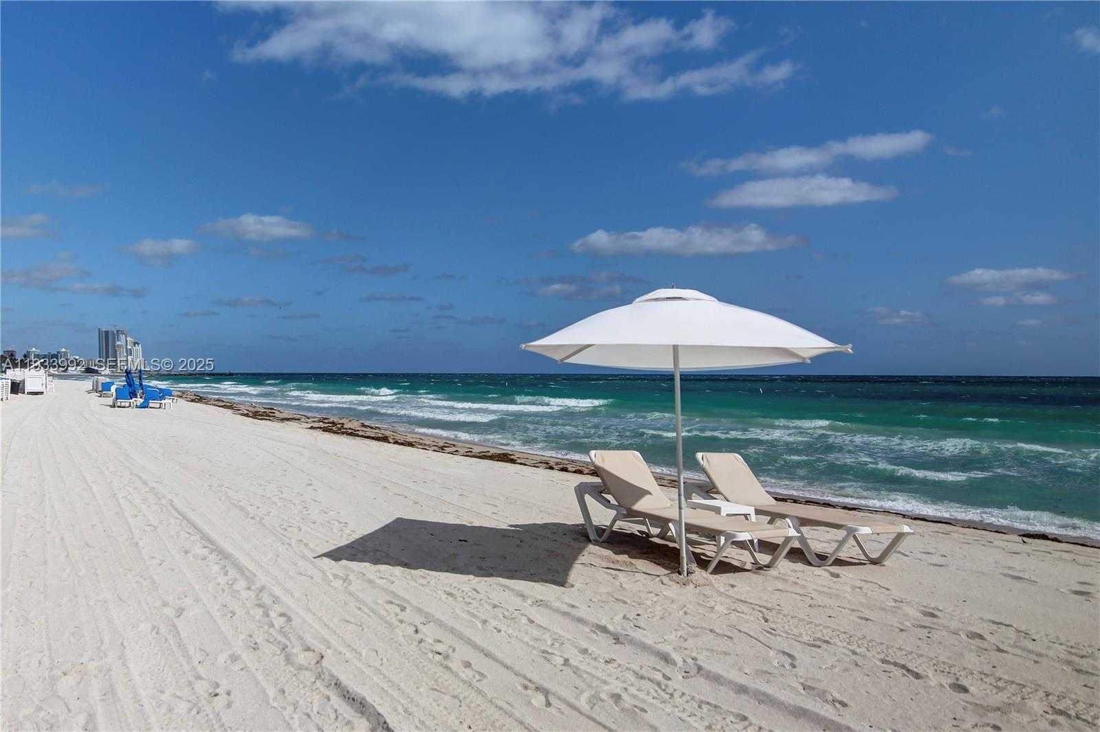 Small Image of 9999 COLLINS AVE #12E, Bal Harbour Number 42