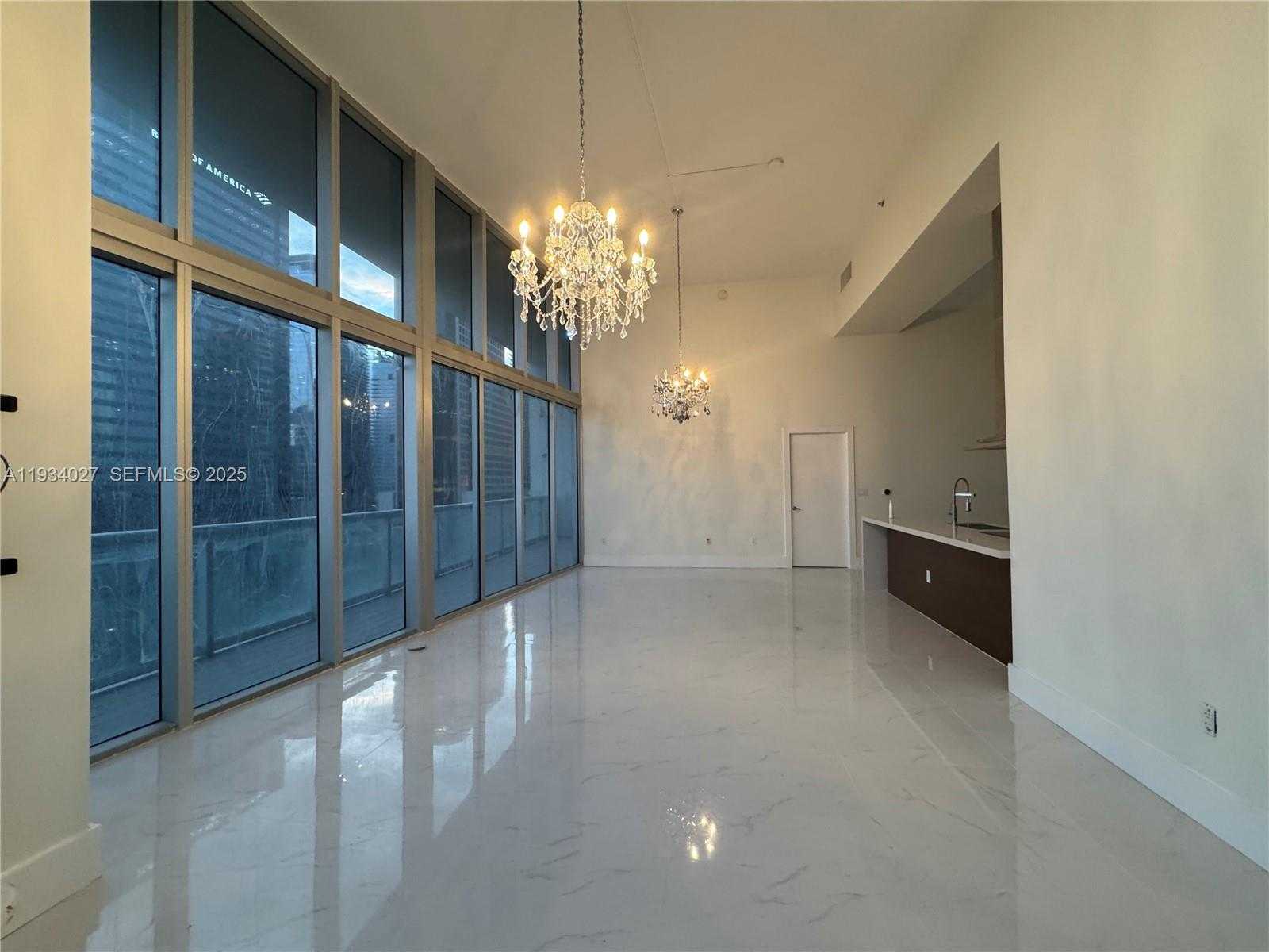 Small Image of 495 BRICKELL AVE #1501, Miami Number 11