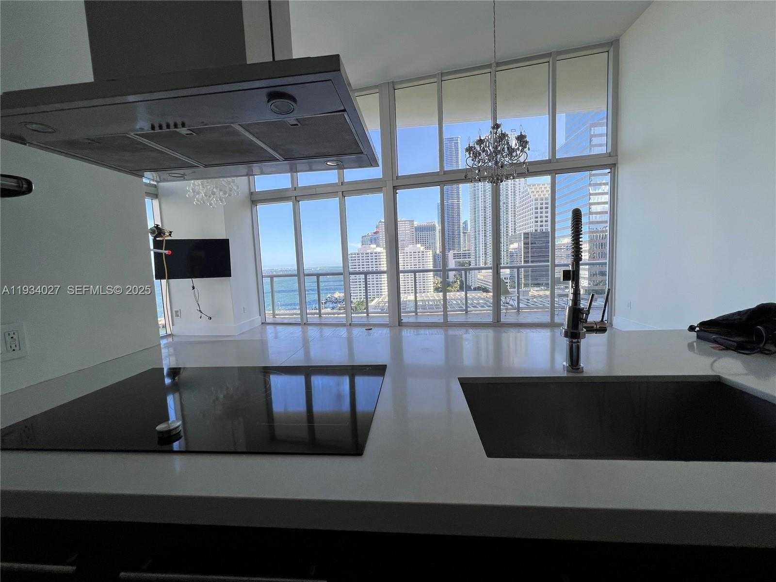 Small Image of 495 BRICKELL AVE #1501, Miami Number 38