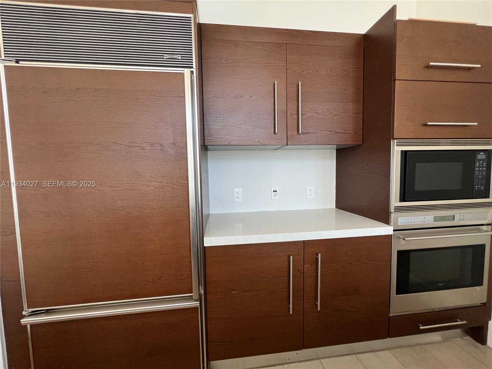 Small Image of 495 BRICKELL AVE #1501, Miami Number 39