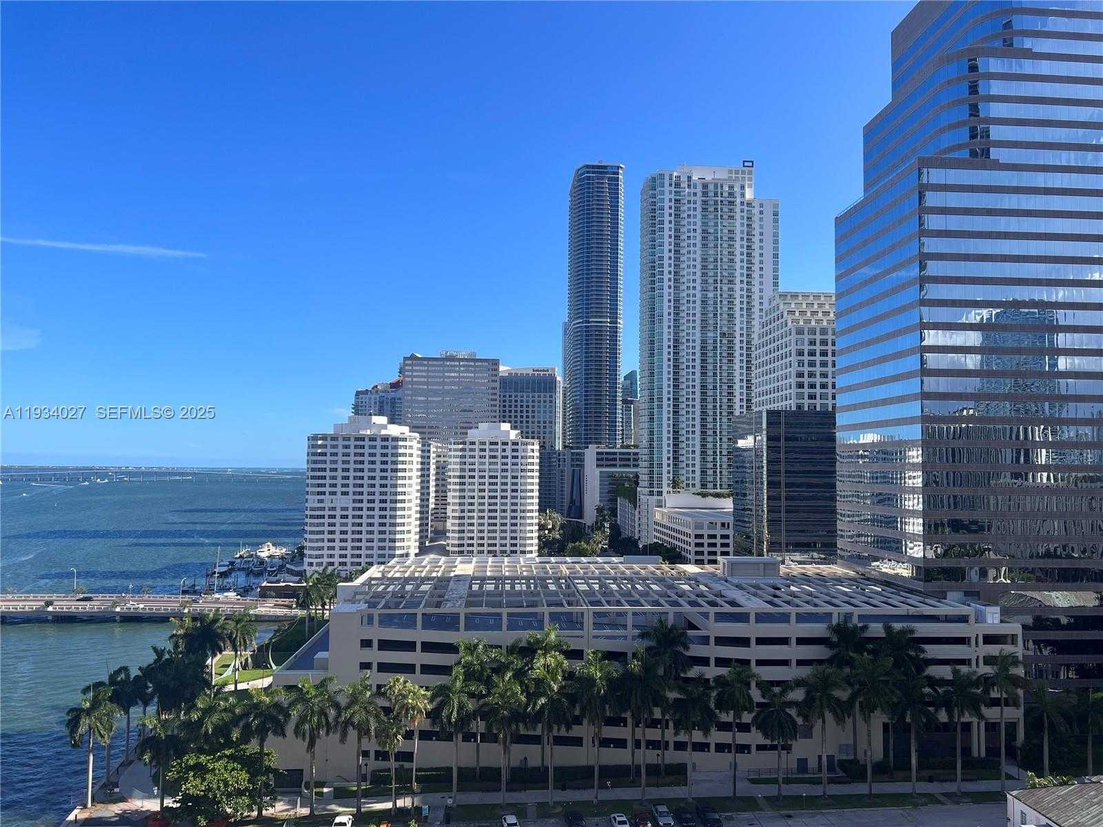 Small Image of 495 BRICKELL AVE #1501, Miami Number 41