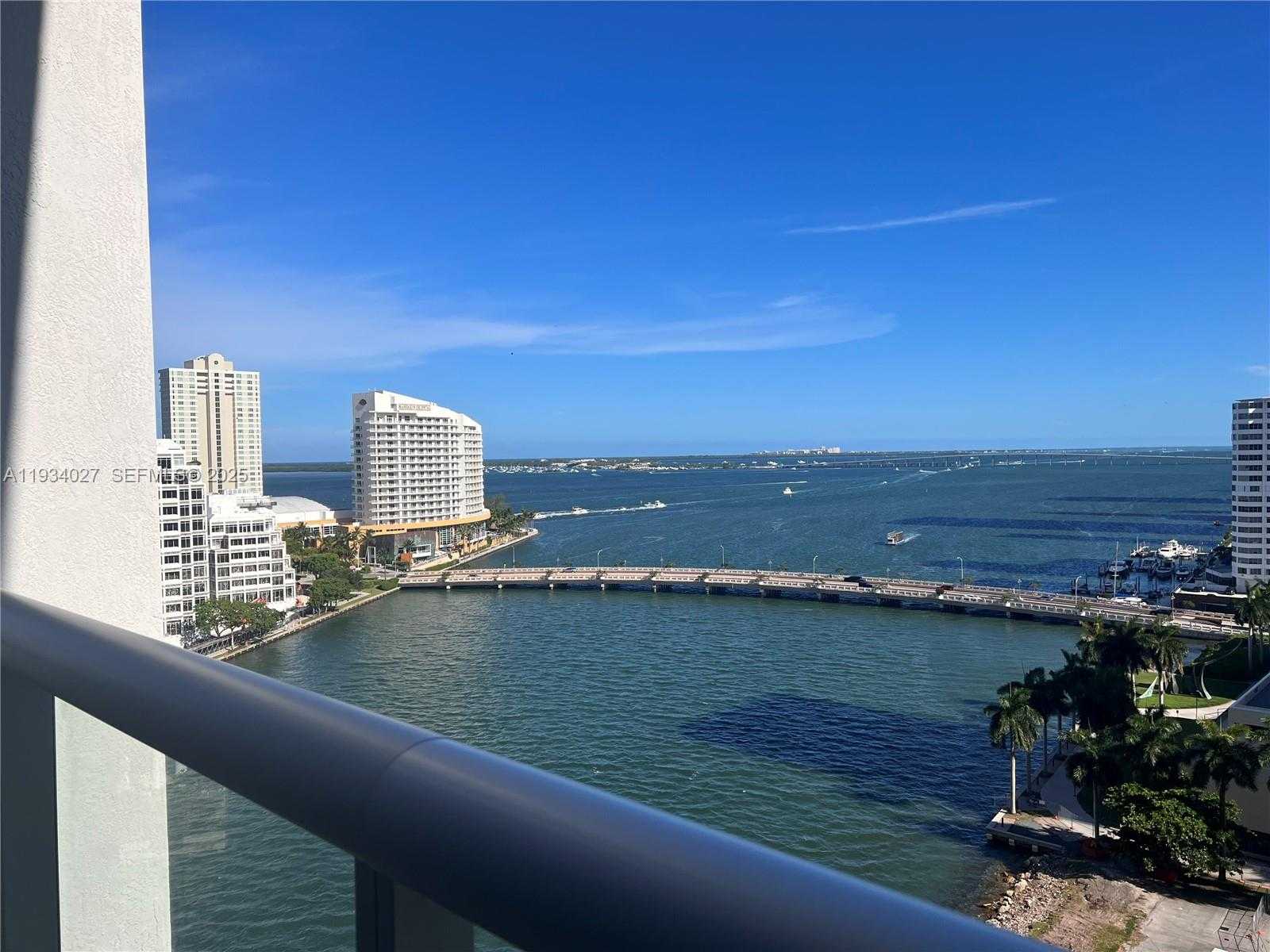 Small Image of 495 BRICKELL AVE #1501, Miami Number 42