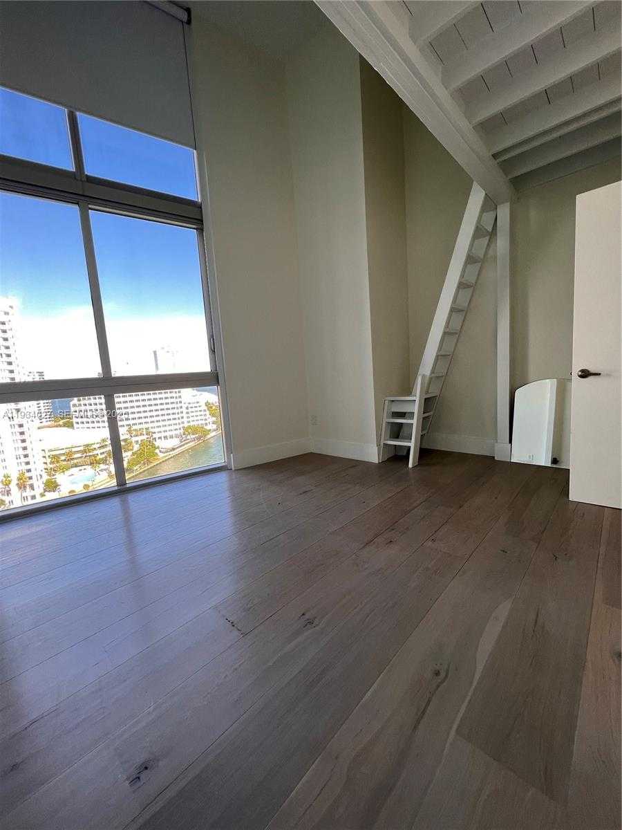 Small Image of 495 BRICKELL AVE #1501, Miami Number 54