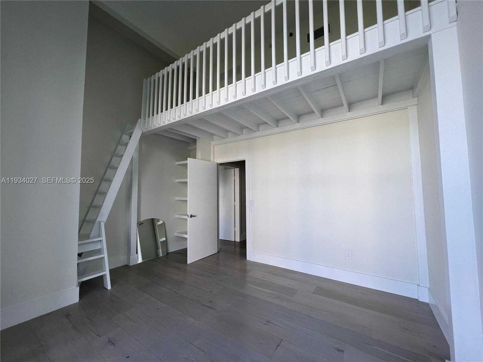 Small Image of 495 BRICKELL AVE #1501, Miami Number 55