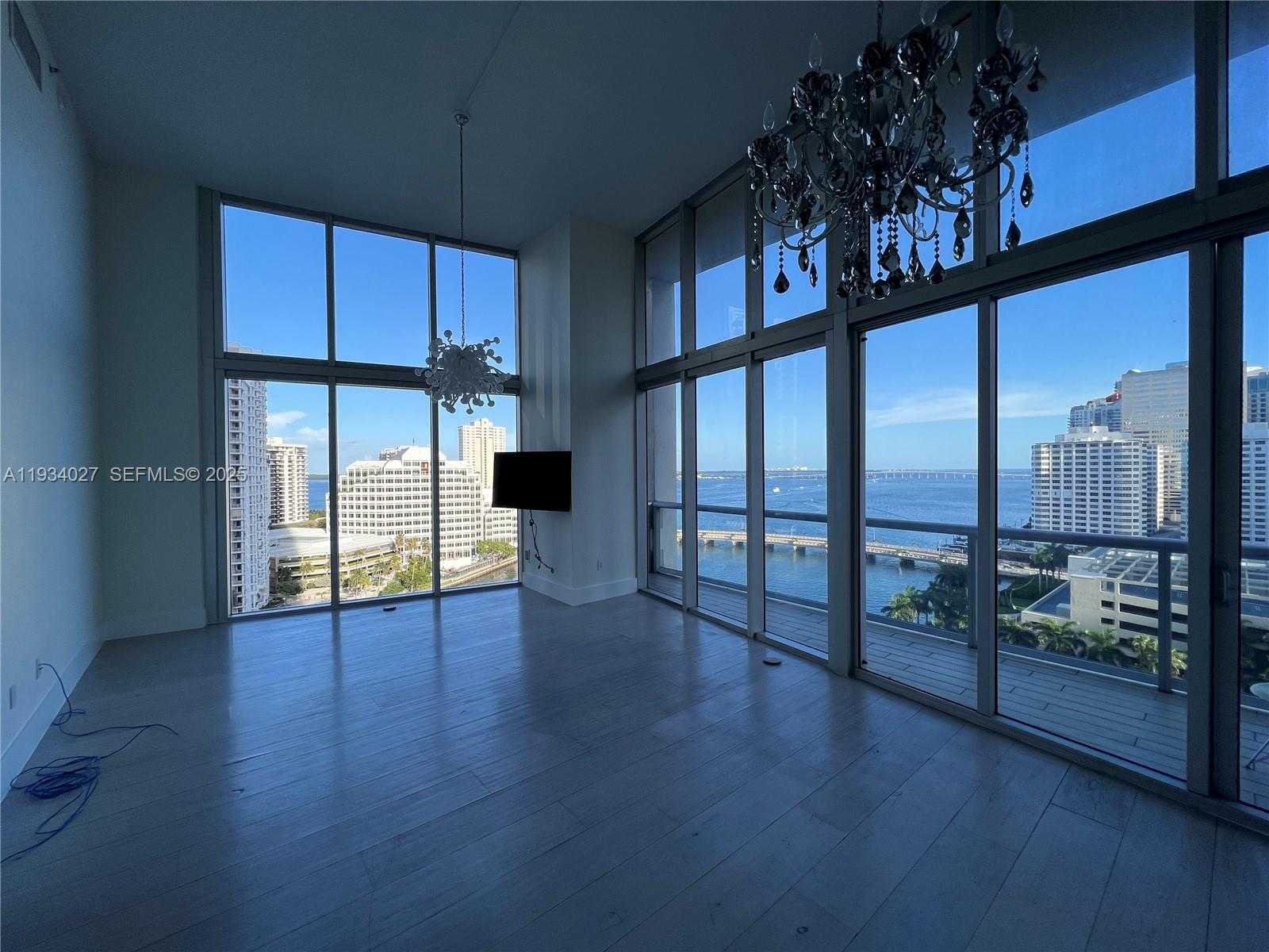 Small Image of 495 BRICKELL AVE #1501, Miami Number 57