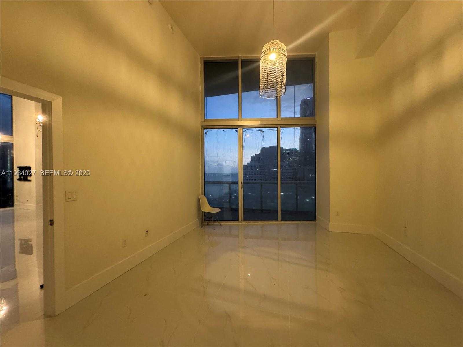 Small Image of 495 BRICKELL AVE #1501, Miami Number 59