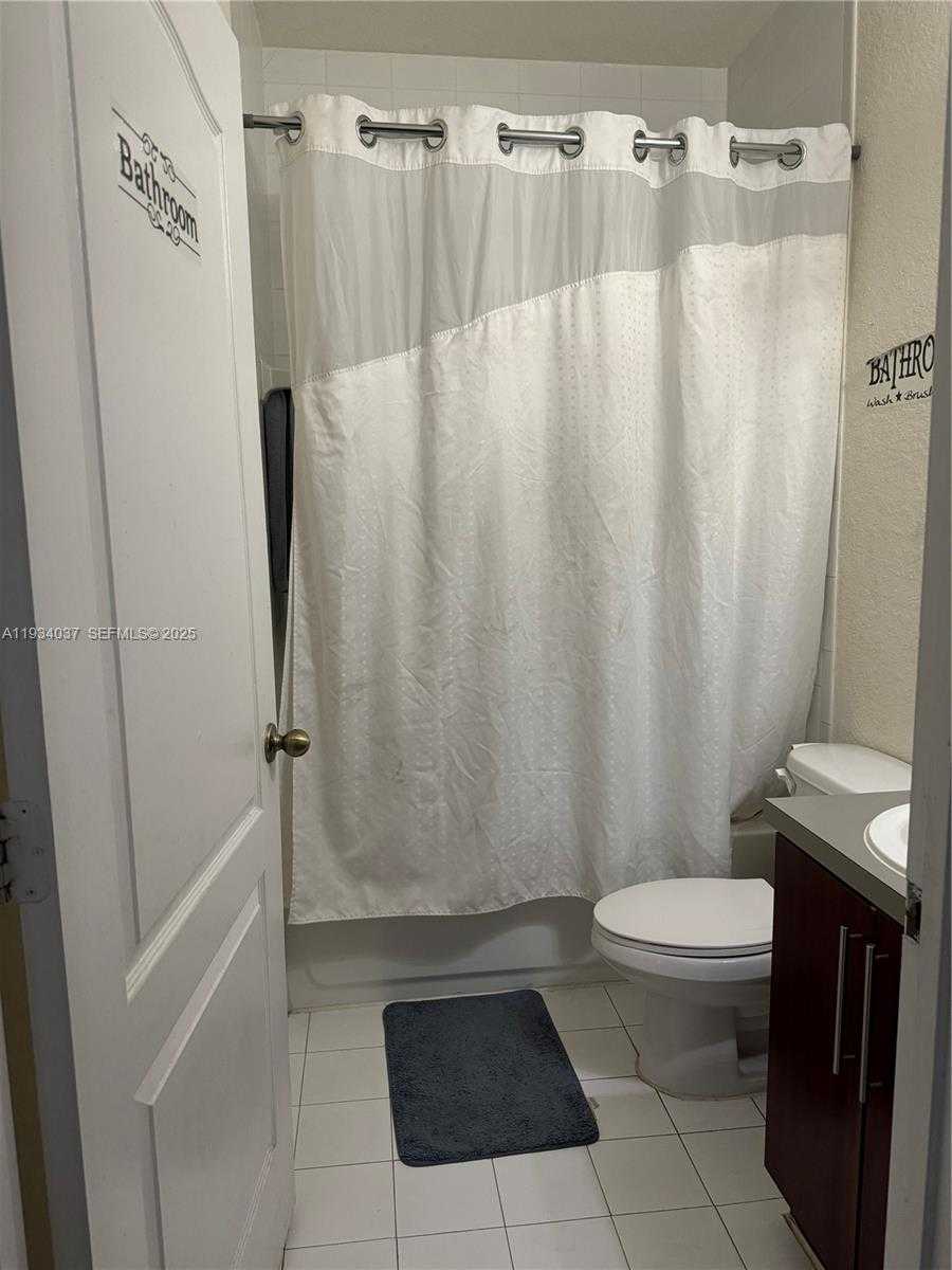 Small Image of 1043 SOUTH EAST 23RD AVE, Homestead Number 13