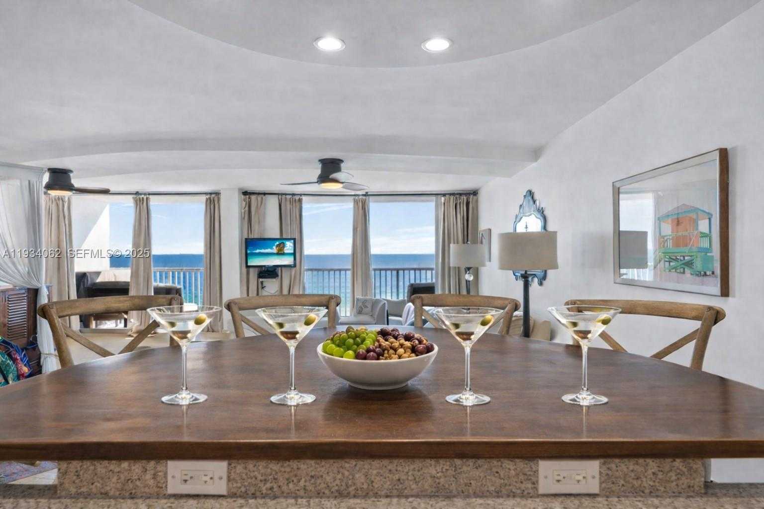 Small Image of 400 NORTH SURF RD #905, Hollywood Number 2