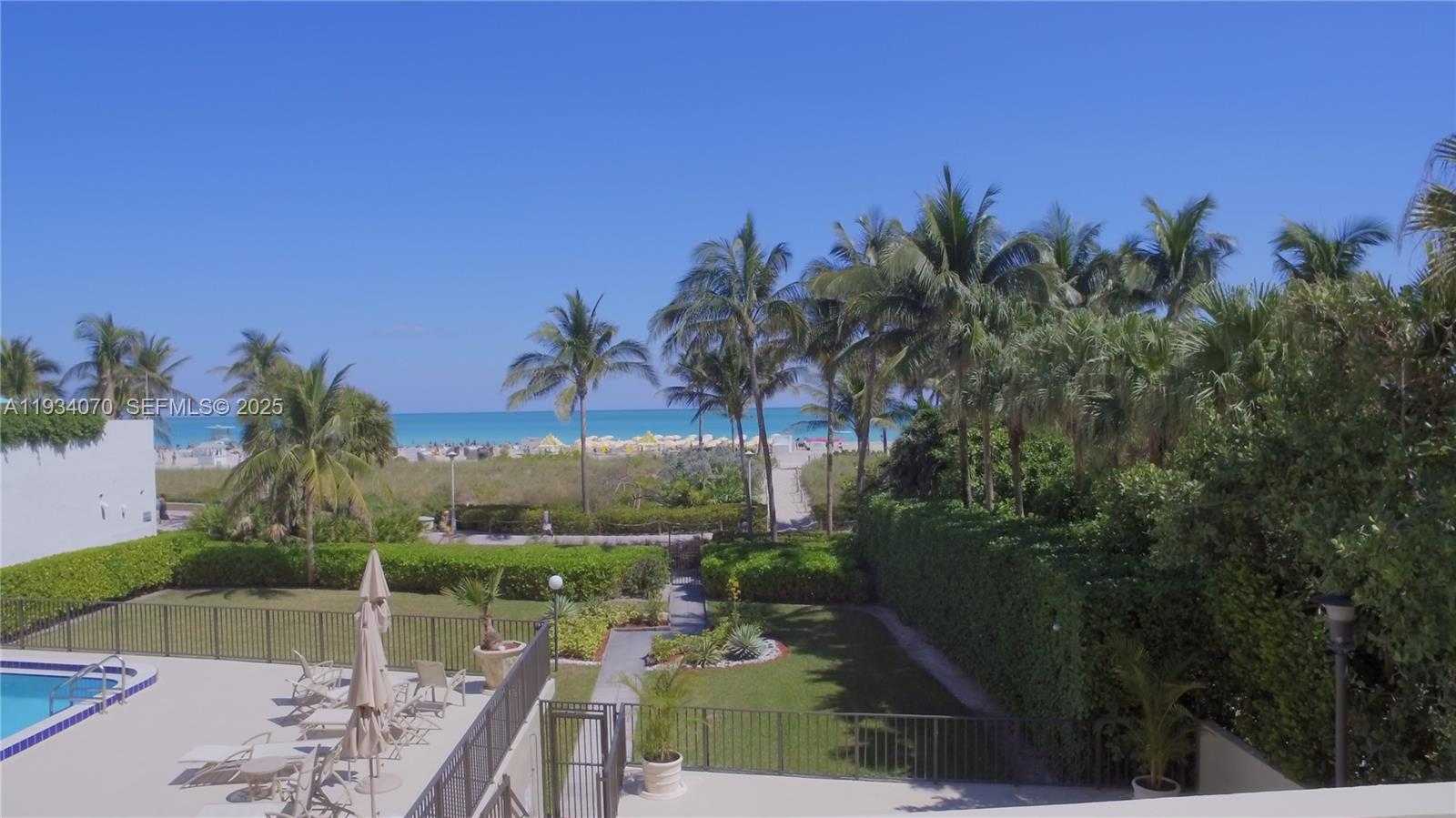 Small Image of 1623 COLLINS AVE #218, Miami Beach Number 15
