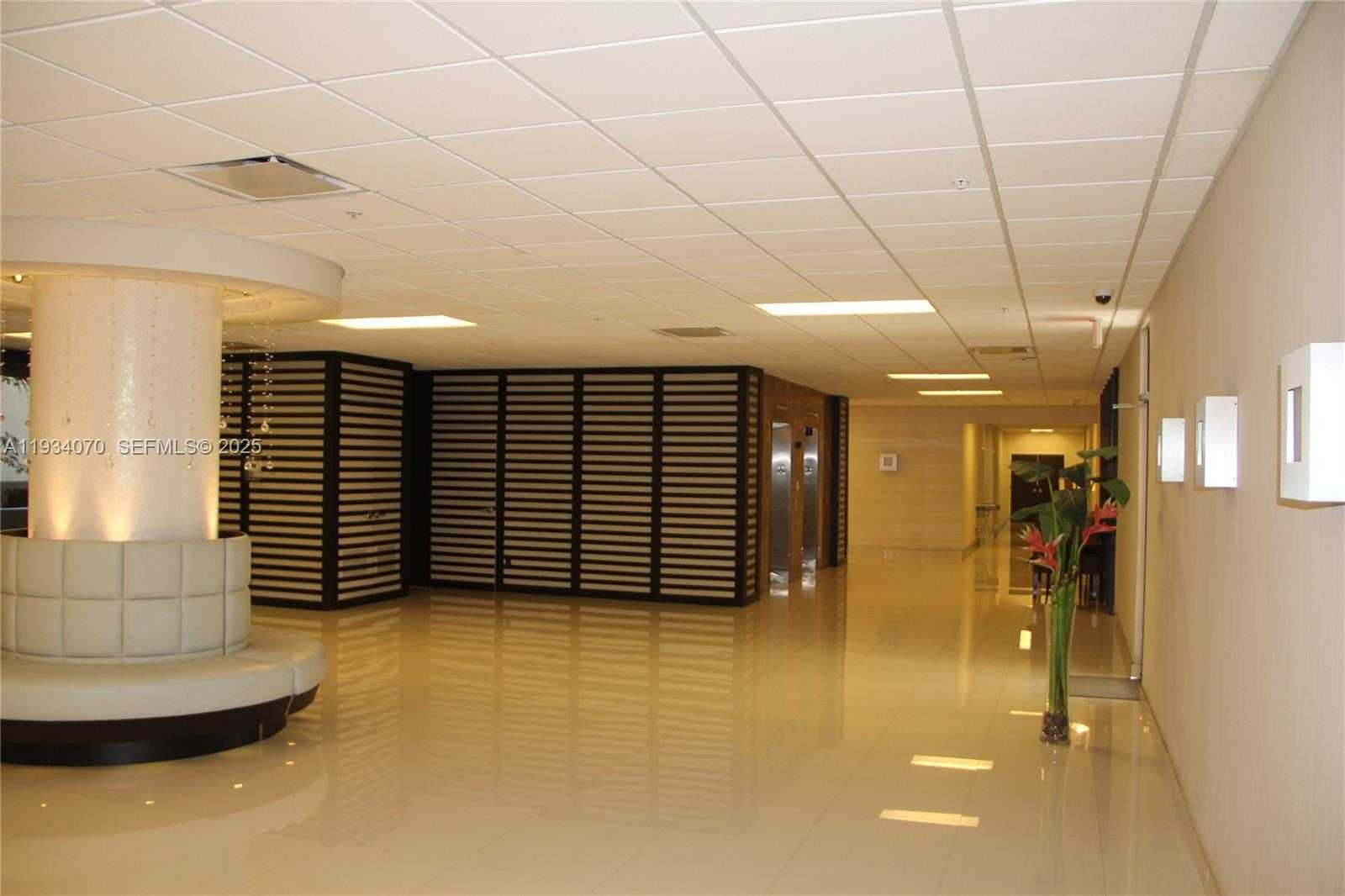 Small Image of 1623 COLLINS AVE #218, Miami Beach Number 27