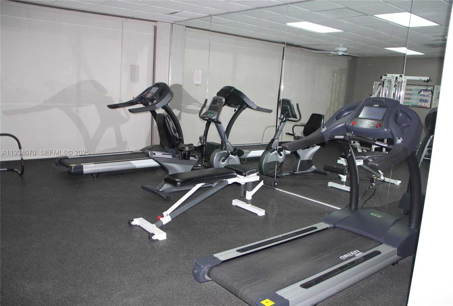 Small Image of 1623 COLLINS AVE #218, Miami Beach Number 29