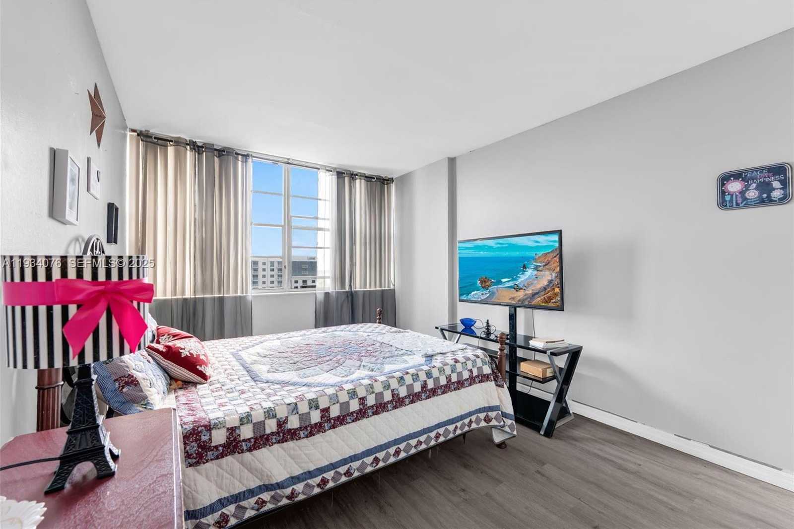 Small Image of 2025 NORTH EAST 164TH ST #808, North Miami Beach Number 9