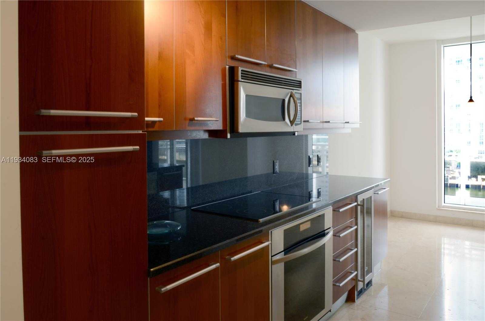 Small Image of 901 BRICKELL KEY BLVD #705, Miami Number 16