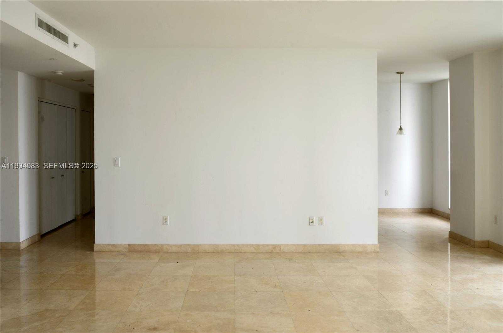 Small Image of 901 BRICKELL KEY BLVD #705, Miami Number 4
