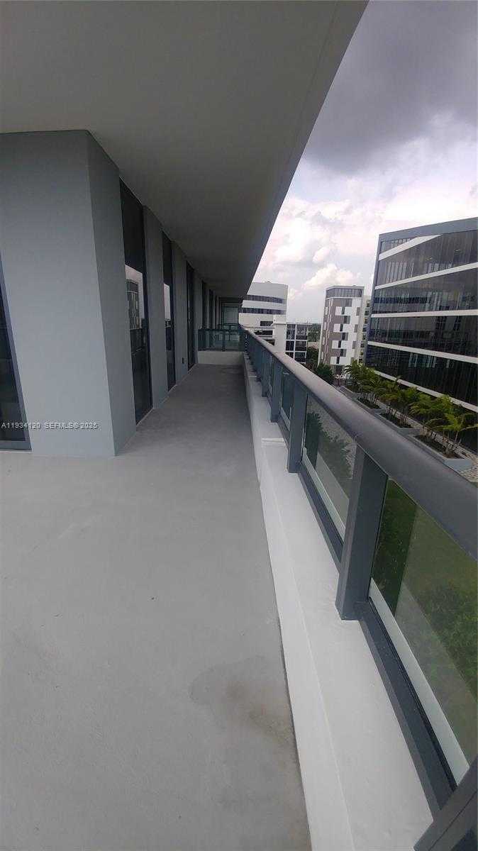 Small Image of 2960 NORTH EAST 207 ST #810, Aventura Number 13