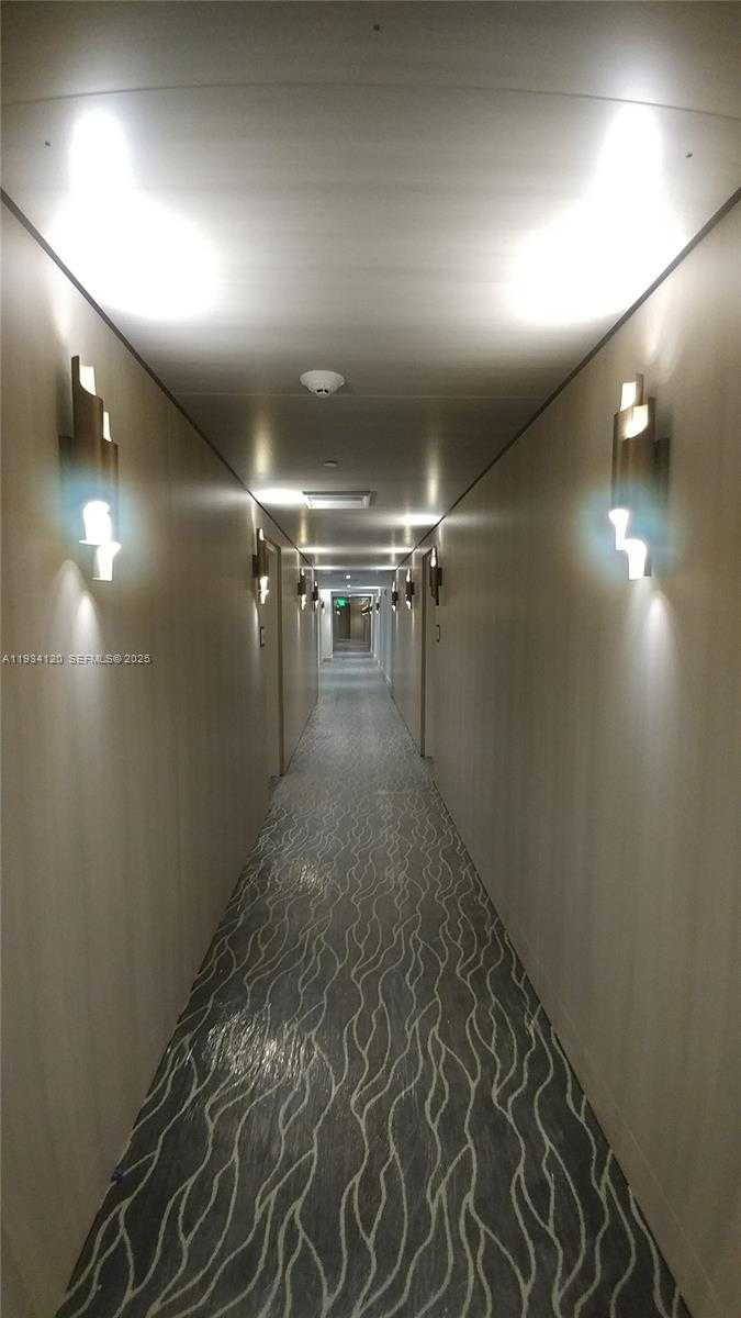 Small Image of 2960 NORTH EAST 207 ST #810, Aventura Number 15