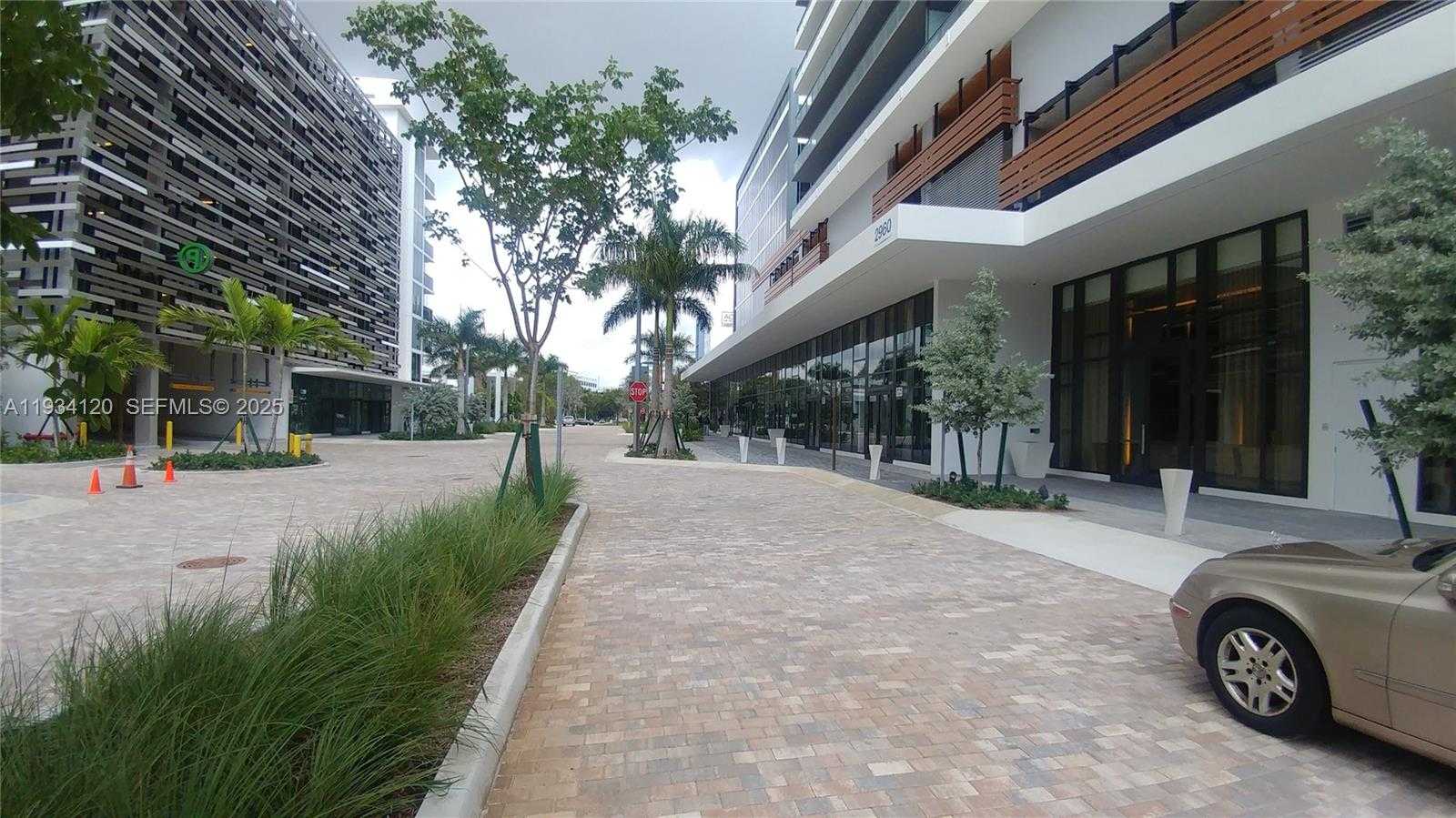 Small Image of 2960 NORTH EAST 207 ST #810, Aventura Number 16