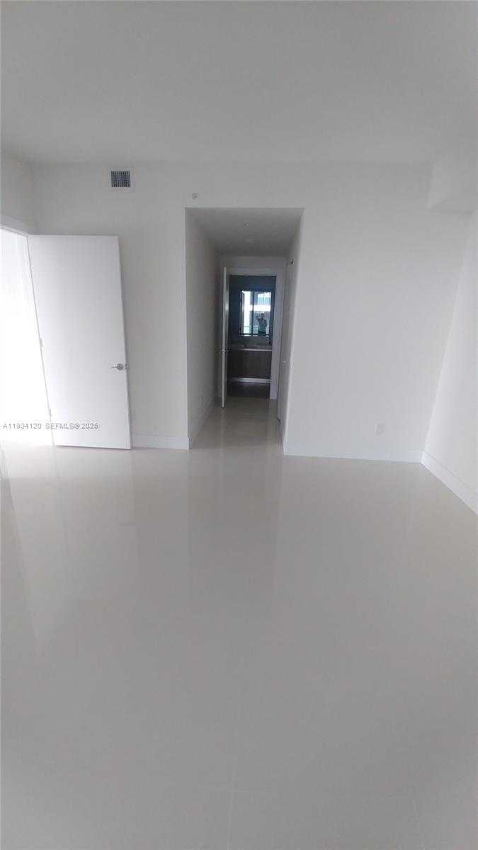 Small Image of 2960 NORTH EAST 207 ST #810, Aventura Number 5