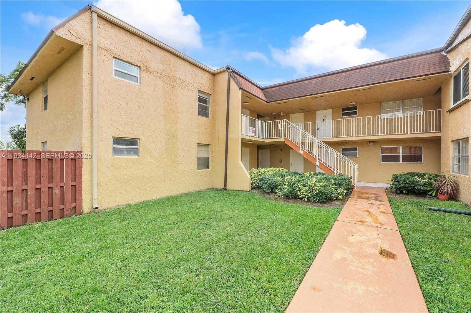 Small Image of 9974 SOUTH WEST 88TH ST #1028, Miami Number 2