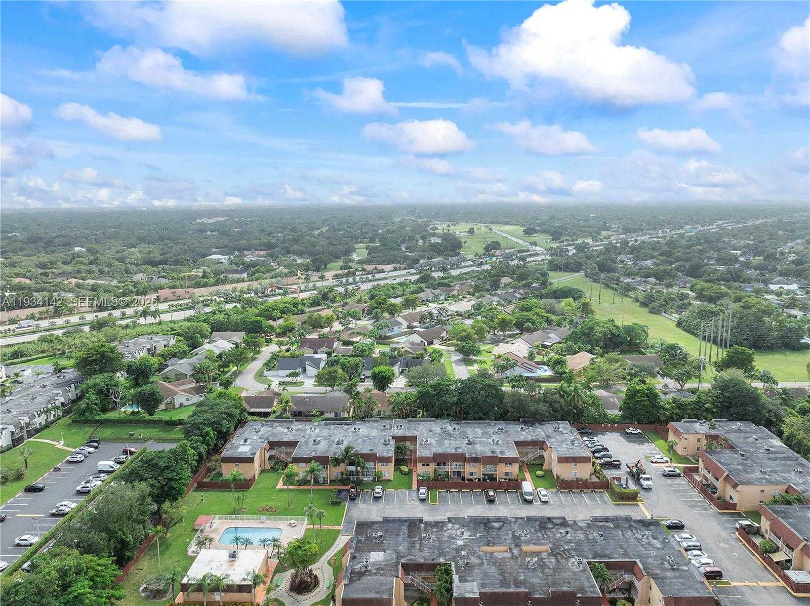 Small Image of 9974 SOUTH WEST 88TH ST #1028, Miami Number 22