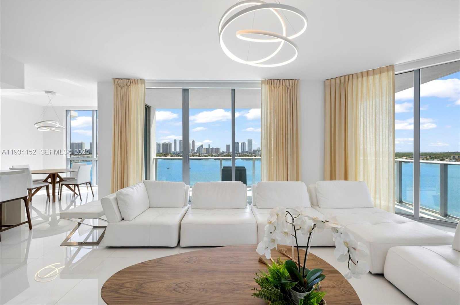 Small Image of 17111 BISCAYNE BLVD #1110, North Miami Beach Number 20