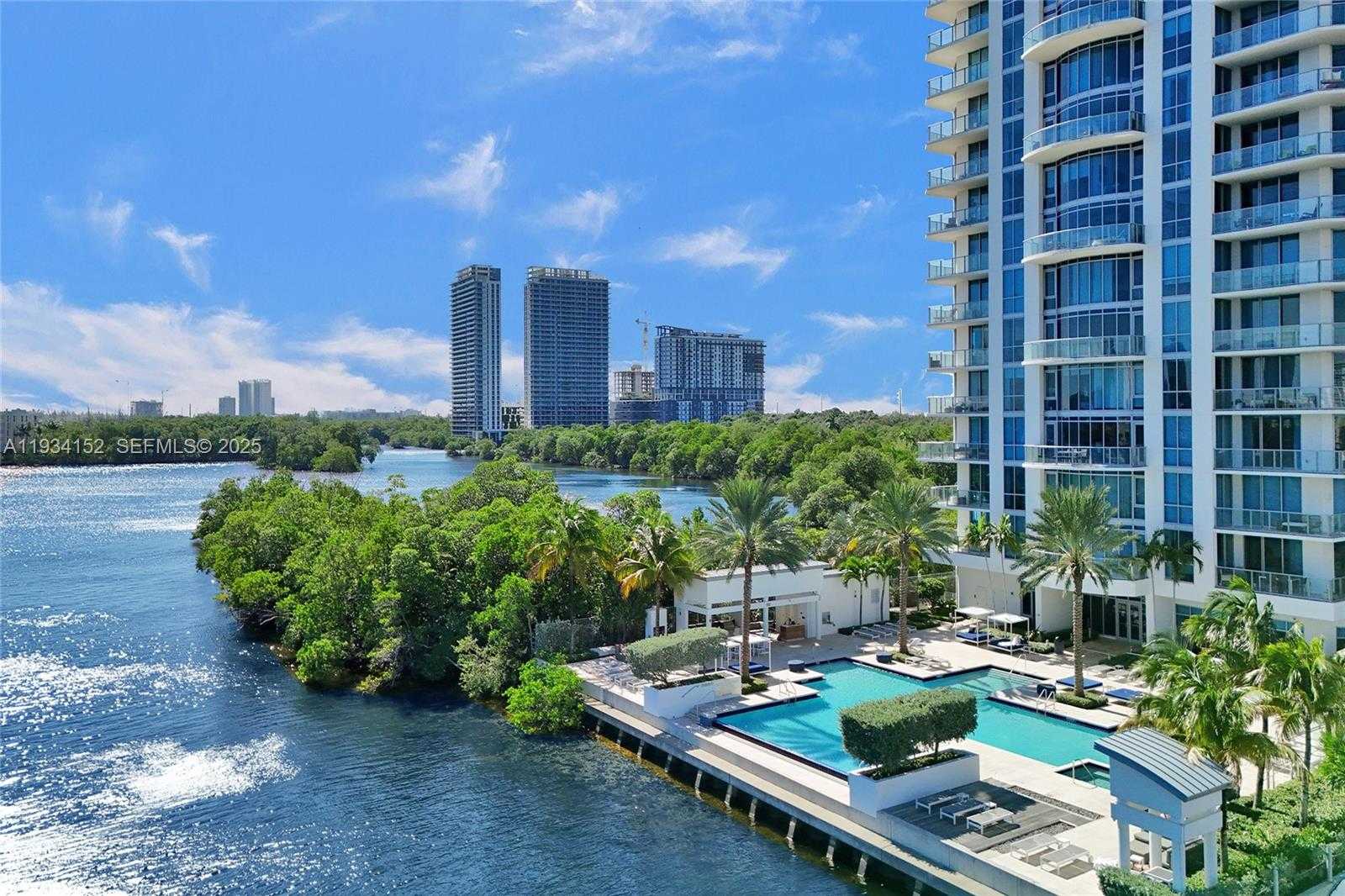 Small Image of 17111 BISCAYNE BLVD #1110, North Miami Beach Number 60