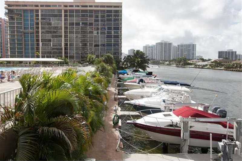 Small Image of 1985 SOUTH OCEAN DR #3C, Hallandale Beach Number 24