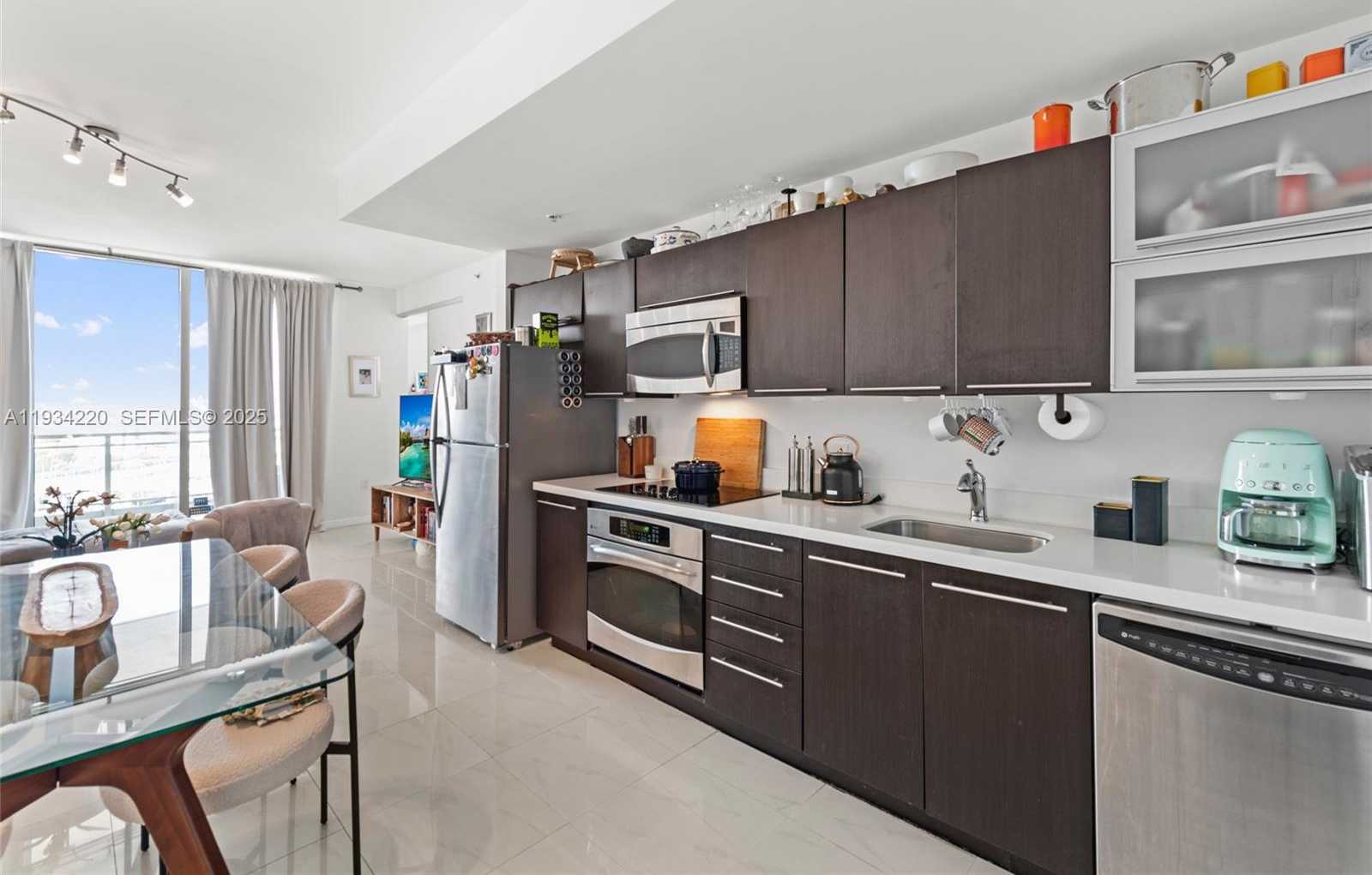 Small Image of 90 SOUTH WEST 3RD ST #2109, Miami Number 11