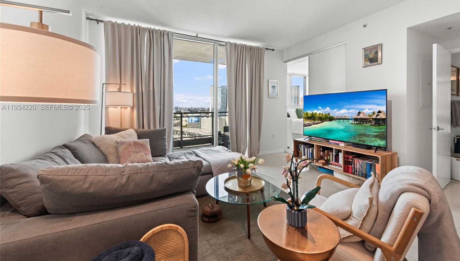 Small Image of 90 SOUTH WEST 3RD ST #2109, Miami Number 13